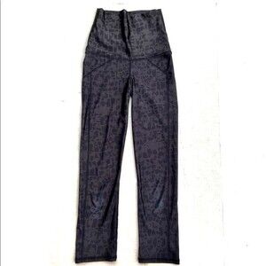 Emily Hsu Designs Animal Print High Waisted Leggings in Grey XS NWOT